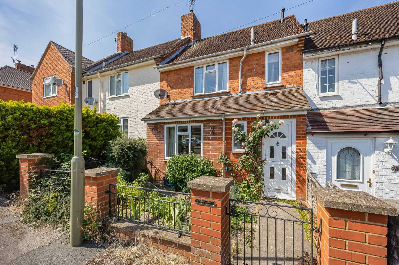 2 bed property in Mount View, Henley-On-Thames